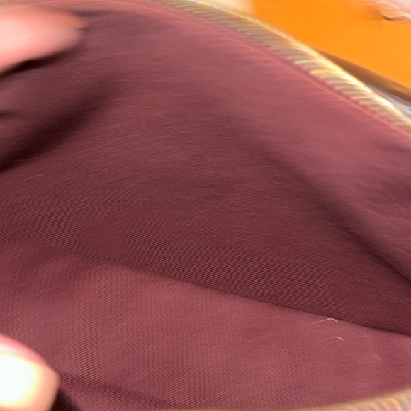 Louis Vuitton Mabillon - Picture 9 of 11